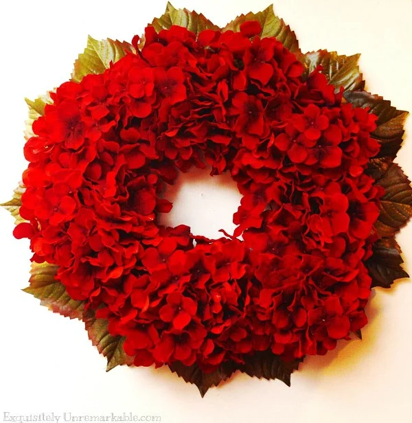 how to make a diy red hydrangea wreath