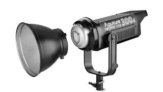 light 300d led aputure storm