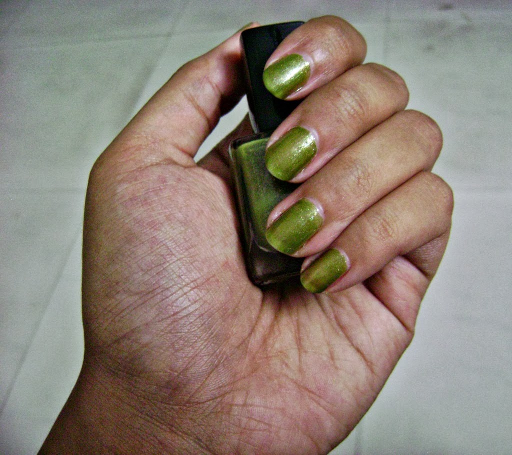 Avon Nail Wear Pro+ Absinthe Moonshine and Sunlight Indian