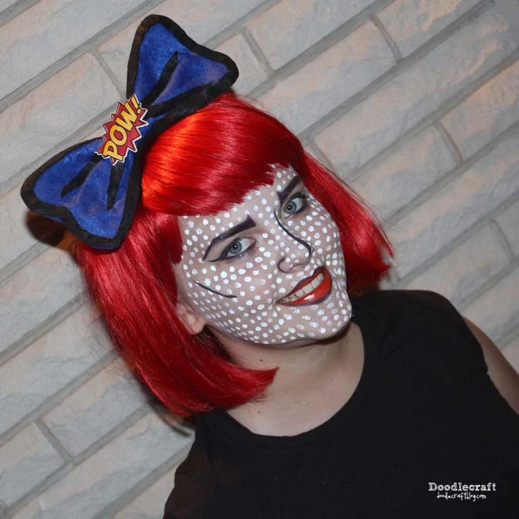 http://www.doodlecraftblog.com/2015/09/comic-book-pop-art-girl-hair-bow-make-up.html