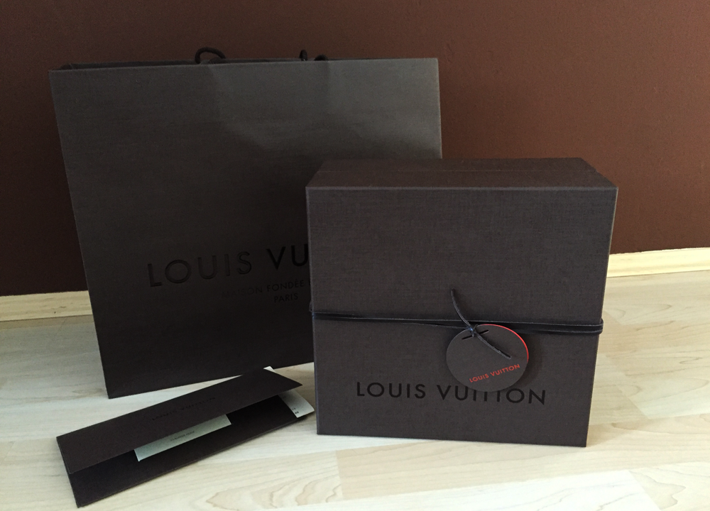 UNBOXING: Louis Vuitton Alma BB (+ Review)