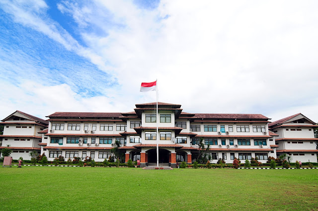 Cara Bergaul Selama Menjadi Siswa Islamic Boarding School