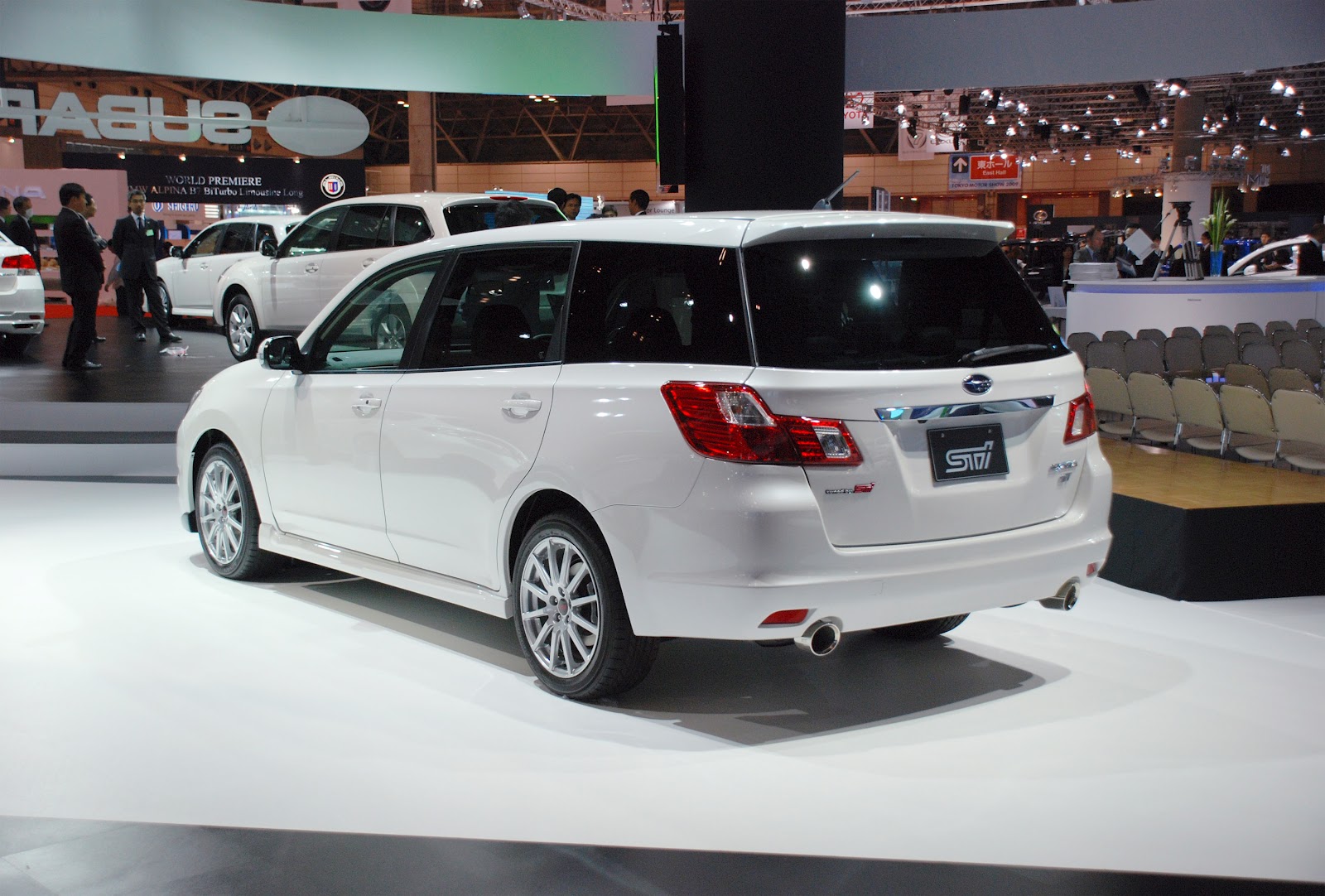 Subaru Exiga (2012) - Car Barn Sport