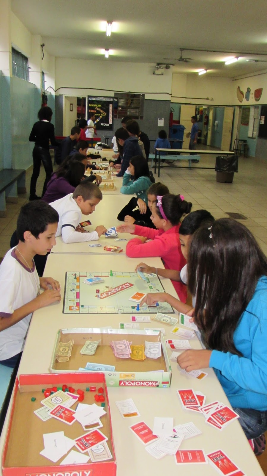 Escola Municipal Professor Noé Azevedo: Jogos de salão - Dia