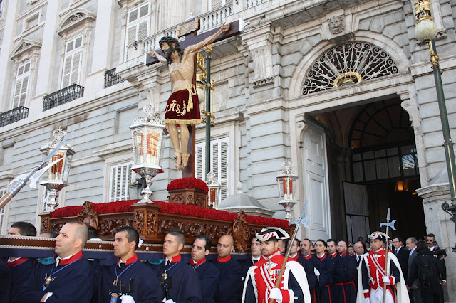 Pasos y Palios CRISTO DE LOS ALABARDEROS DE MADRID