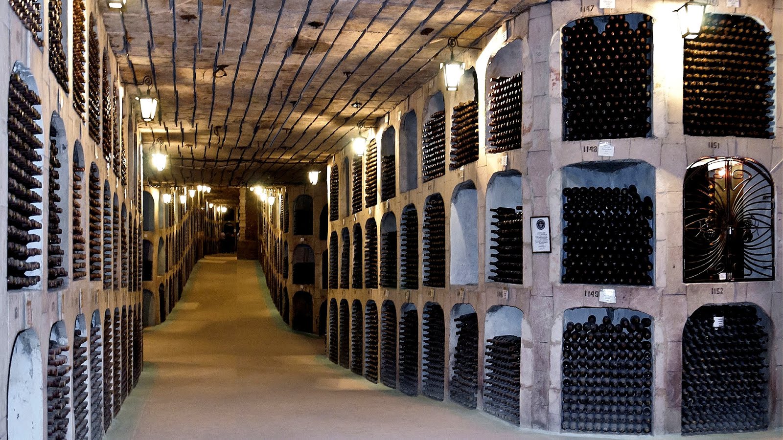 Building An Underground Wine Cellar Build Choices