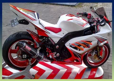 Foto Motor Ninja 250 R