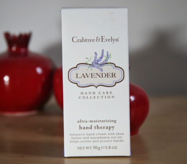 Crabtree & Evelyn Lavender Hand Therapy Reviews www.makeuptemple.blogspot.com