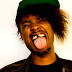 Danny Brown arruma seus dentes