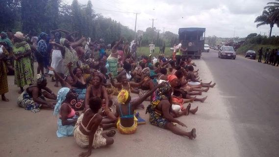 Photos: Half-naked women protest suspected herdsmen killings in Kaduna state 