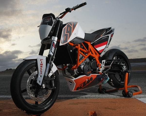 KTM Duke 200 фара