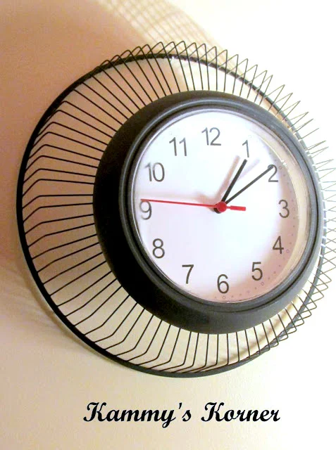 Make an industrial clock out of fan! Genius and cool idea by Kammy's Korner, featured on http://www.ilovethatjunk.com
