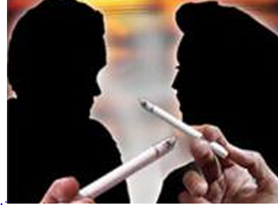 التدخين يؤثر سلبا اكثر علي النساء من الرجال