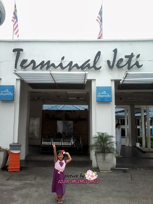 mia, jalan jalan, jalan jalan bersama keluarga, Pulau Pangkor,Terminal Jeti ke Pulau Pangkor,