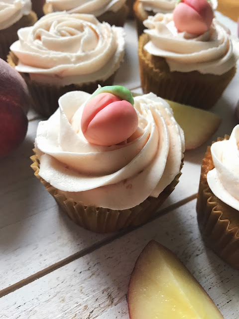 easy peach kahula cupcakes and buttercream recipe