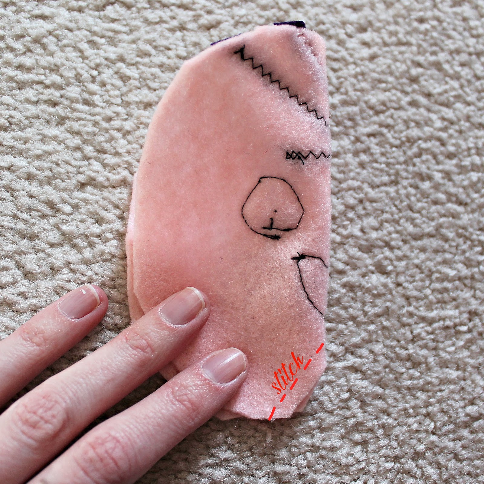 How to Make Felt Hand Puppets!
