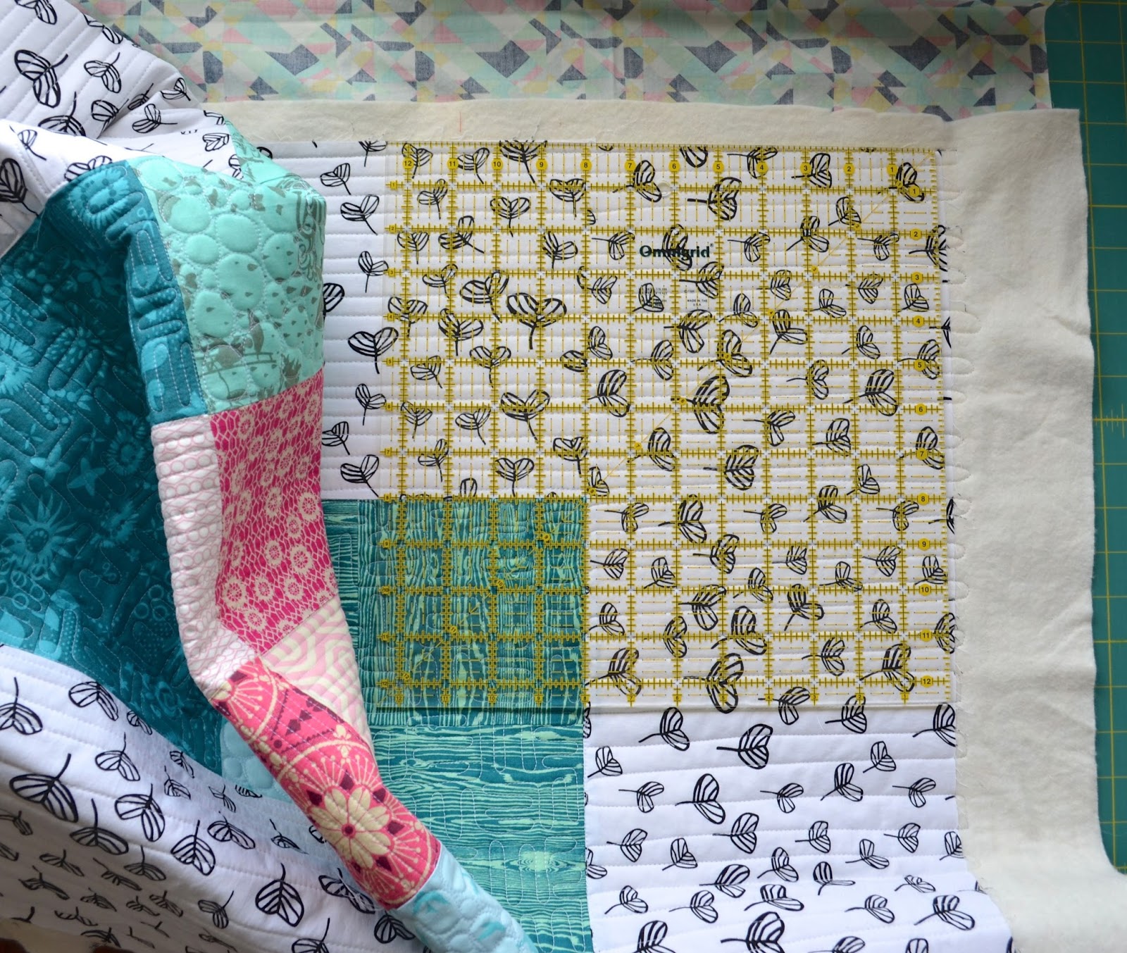 she can quilt Quilt Binding Tutorial hand and machine stitched