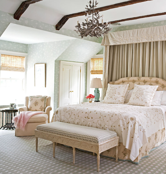 Decor - Traditional and Beautiful Home with Historic Flair {Cool Chic Style Fashion}