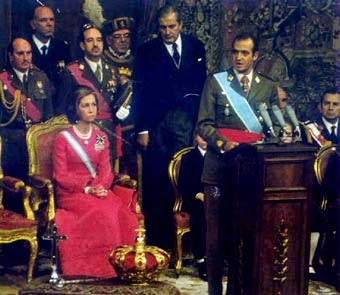 Mensjae de la Corona a Cortes 1975