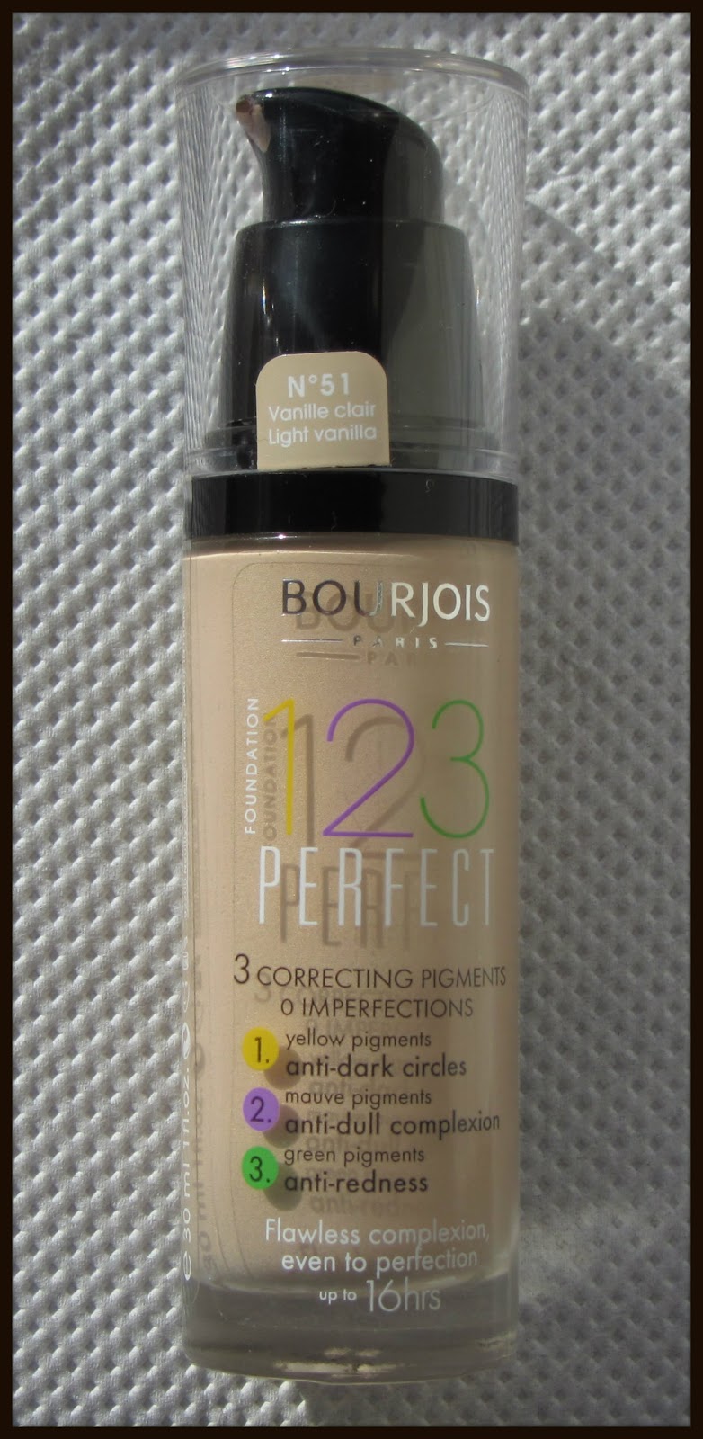 *Nina's Bargain Beauty*: Bourjois 123 Perfect Foundation Review