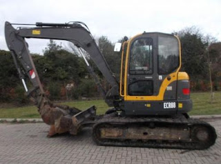 eBay Scam Hunter: 2007 Volvo ECR88 digger