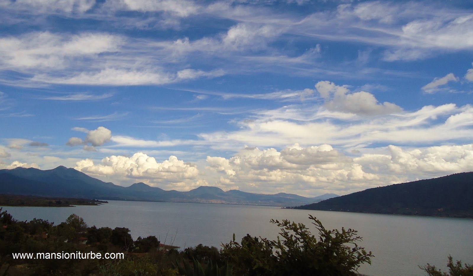 Let’s All Take Care of Lake Pátzcuaro and the Lake Area!