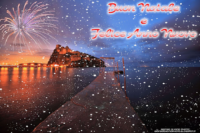Buon Natale, foto Ischia, Natale a Ischia, Castello Aragonese, Cartoline di Ischia, Auguri, Neve a Ischia, sfondo desktop Ischia,
