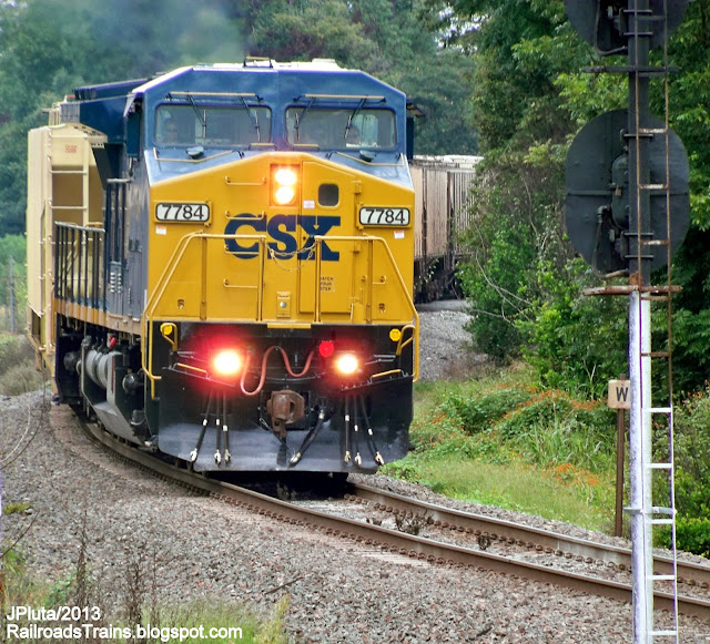RAILROAD Freight Train Engine EMD GE Boxcar BNSF,CSX,FEC