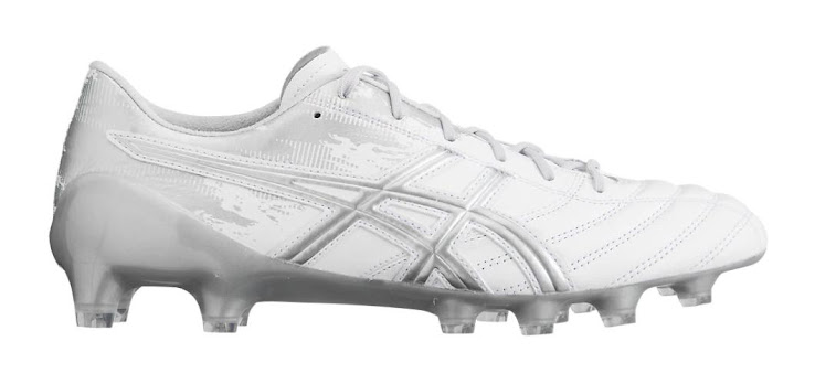 asics football boots 2018