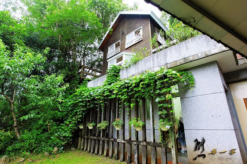 福田瓦舍民宿|苗栗三義住宿|苗栗合法民宿住宿|賞油桐花秘境民宿