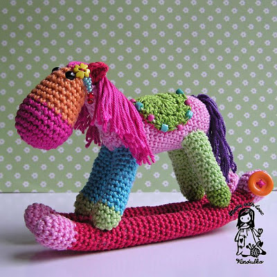 rocking horse, crochet toy, amigurumi, christmas decoration, christmas,crochet, crochet pattern,Magic with hook and needles, Vendula Maderska design, VendulkaM crochet, 