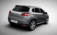 Peugeot 4008 back