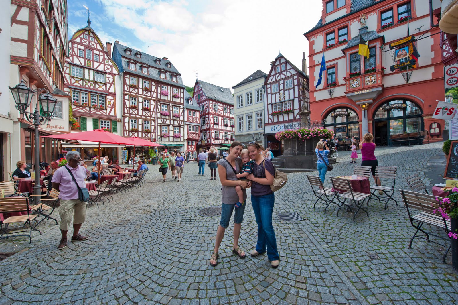 The Life Of An Army Wife Abroad Fairy Tale Towns Drive Along The Mosel And Stop At All Cute Towns Be Sure To Keep Looking Up See How Many Castles You Can Count