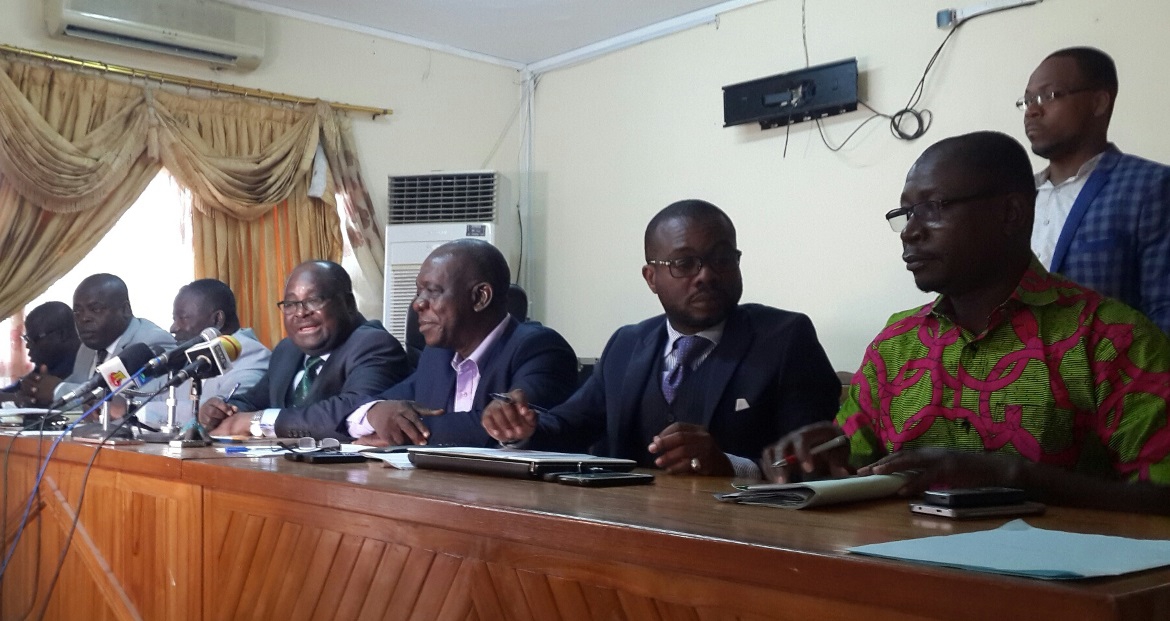 Togo Des Mesures Reglementaires Pour Organiser La Presse En Ligne Radio Oreole Sante Et Education