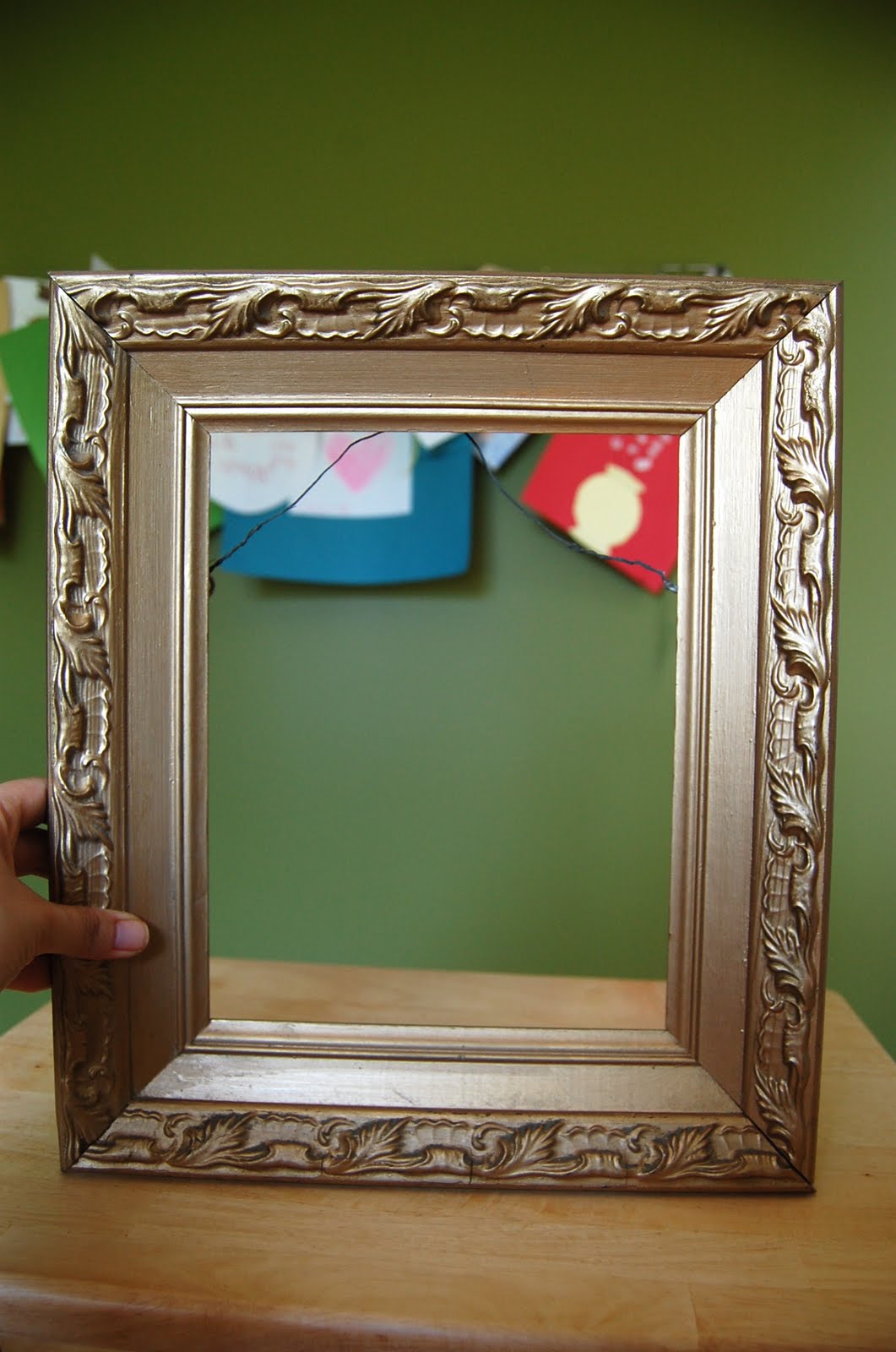 Swell Papel: DIY - Jewelry Frame
