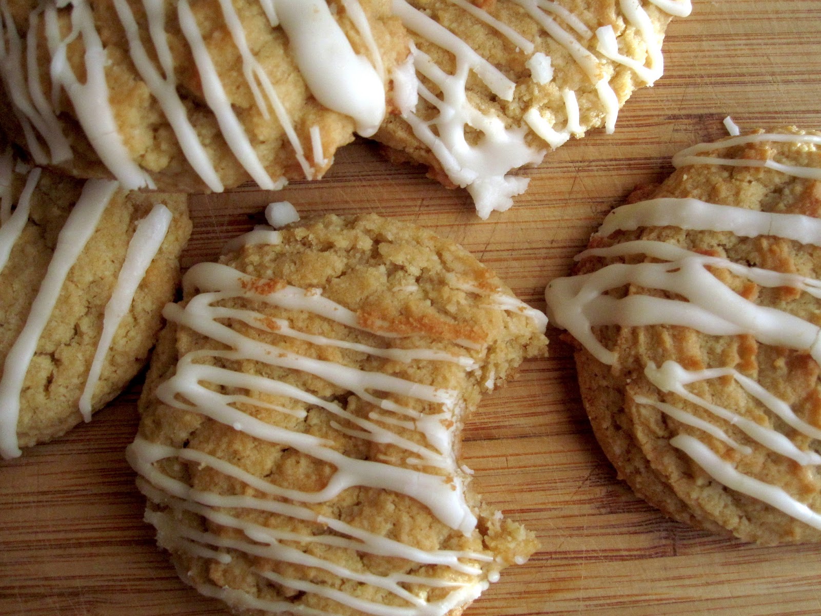 makers-and-bakers-almond-honey-whiskey-cookies