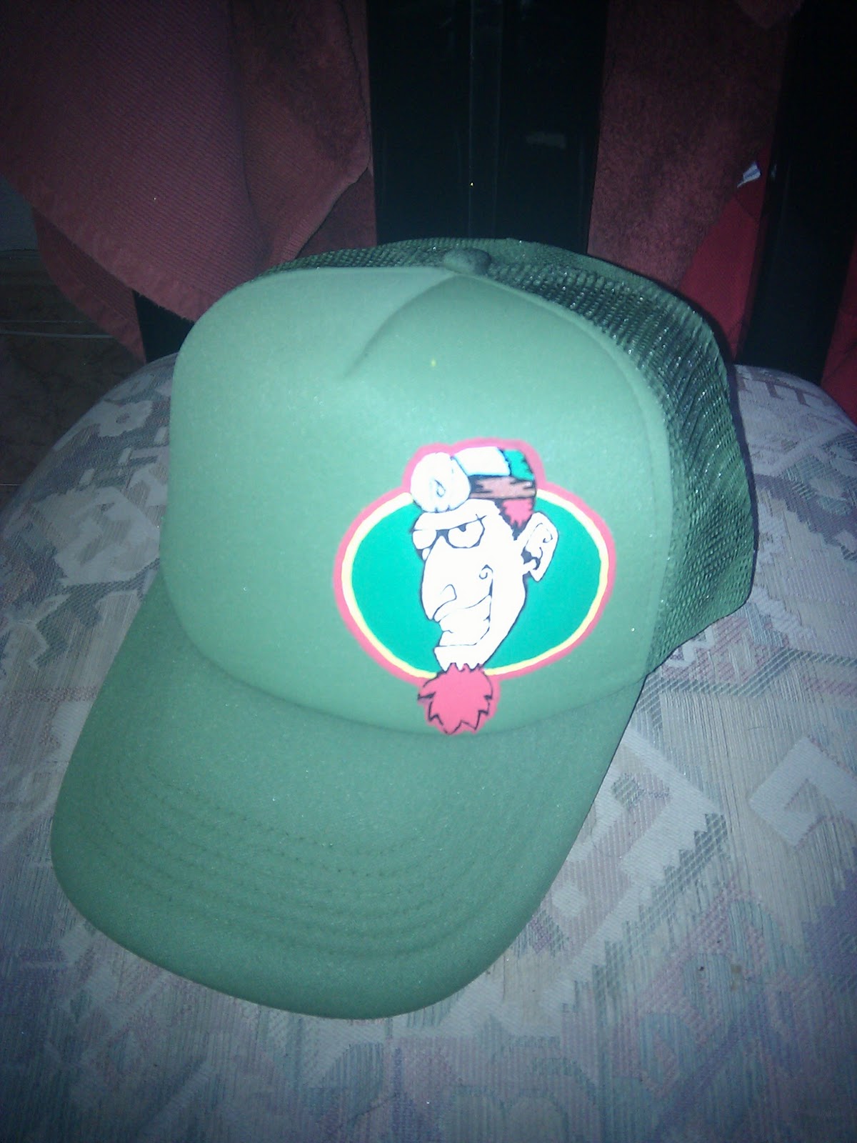 Puro estilo libre Gorras personalizadas! Puro estilo libre Gorras personalizadas!