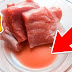 Alerta: Este liquido vermelho que sai da carne não é sangue! É importante que saibas!