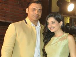 Shoaib Akhtar, Biography, Profile, Age, Biodata, Family , Wife, Son, Daughter, Father, Mother, Children, Marriage Photos. 