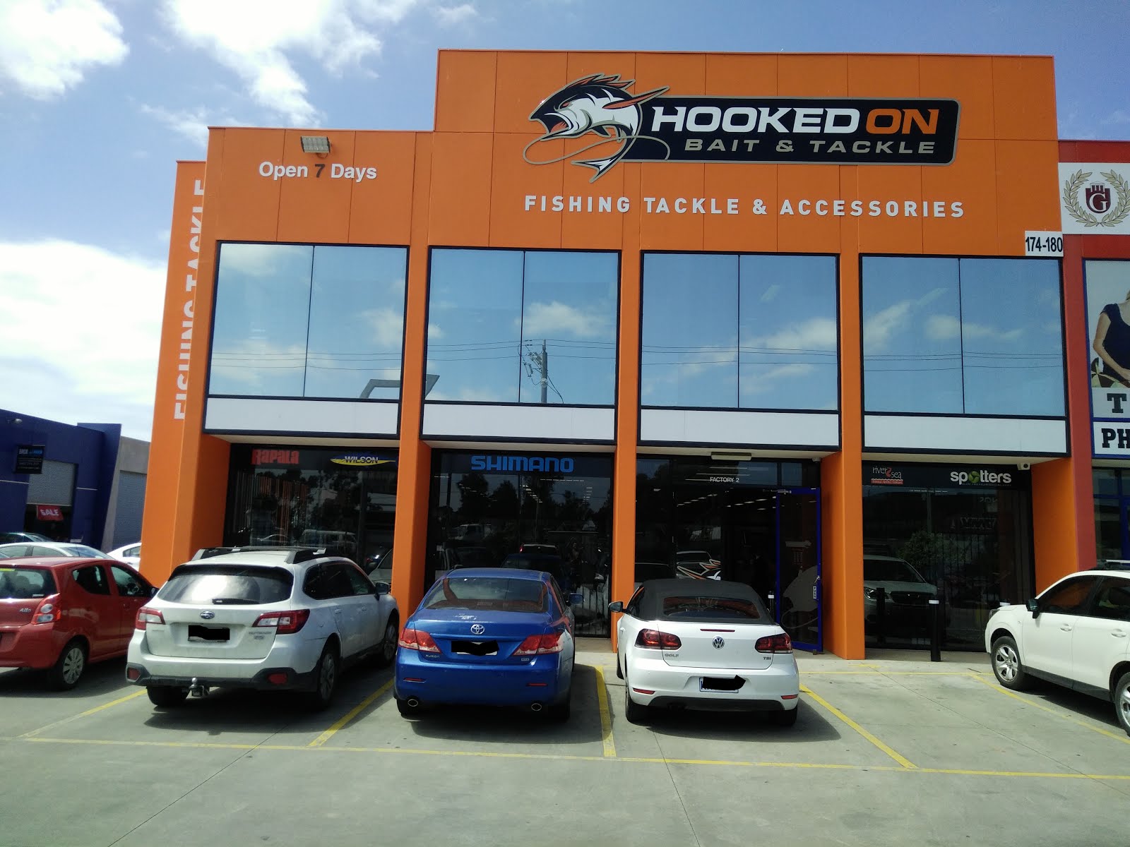 HOOKED ON BAIT & TACKLE HOPPERS CROSSING HOOKED ON BAIT & TACKLE THE