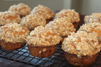 Pumpkin Muffins with an Streusel Oat Topping