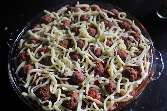 Baked Meatball Spaghetti Pie