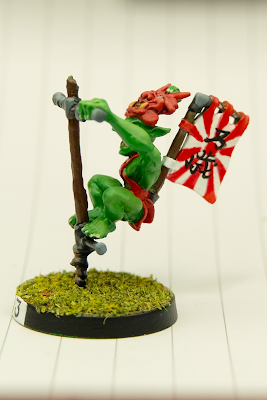 Goblin Pogoer - Left Side