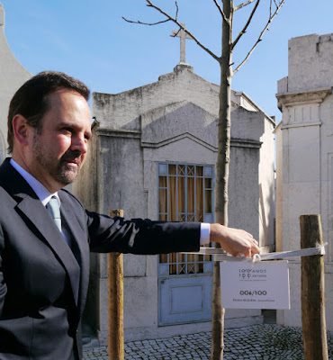https://expresso.pt/politica/2019-04-24-Lobi-familiar-socialista-ja-chegou-aos-cemiterios-de-Lisboa
