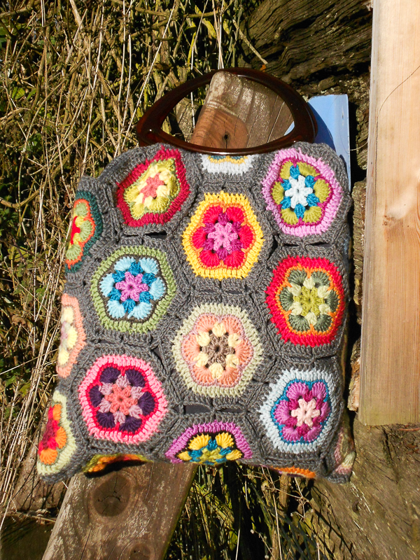 Crochet Hexagon Purse - Spider Gwen - Spouse-ly | Crochet hexagon, Bag  pattern, Purses
