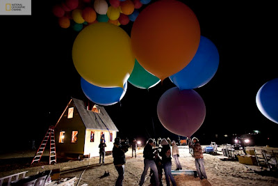 casa real volando por globos
