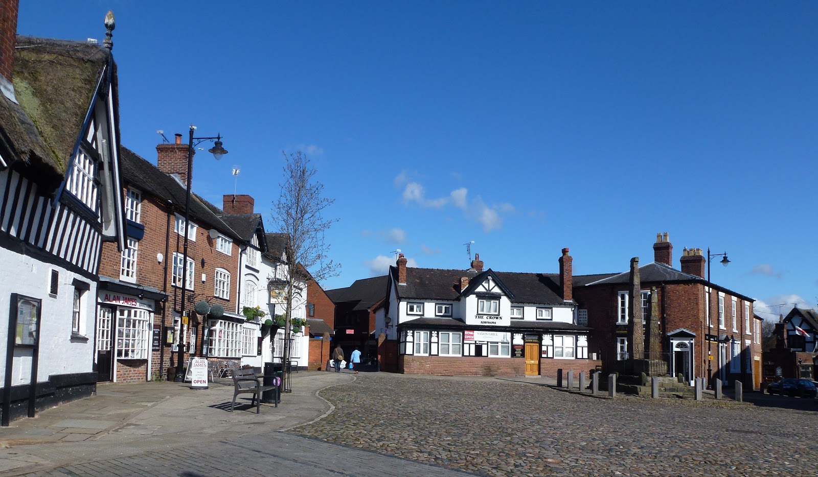 NB Rock 'n' Roll A visit to Sandbach