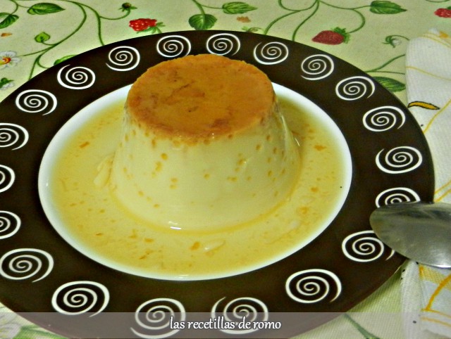 "Flan de huevo casero"
