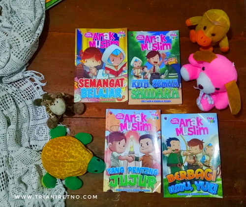 Komik Anak Muslim, Belajar Mengenal Hadis Rasulullah Komik Anak Muslim, Belajar Mengenal Hadis Rasulullah