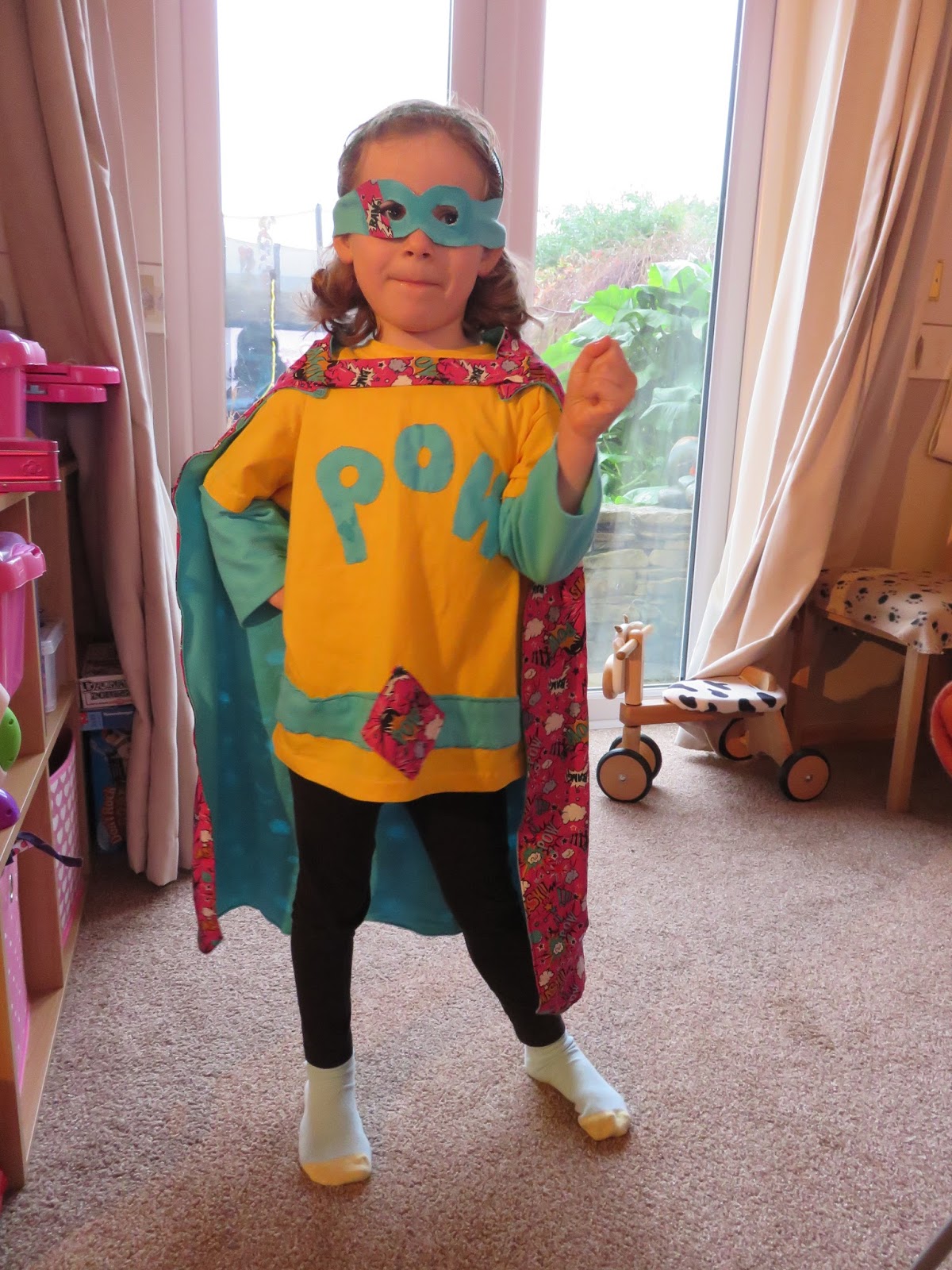 Loving Life with Little Ones: A funky homemade superhero costume